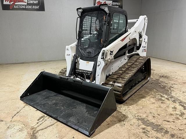 Image of Bobcat T770 equipment image 1