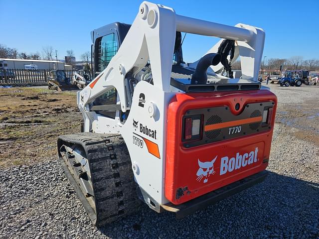 Image of Bobcat T770 equipment image 4