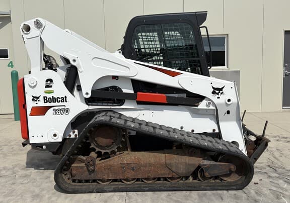 Image of Bobcat T870 equipment image 1