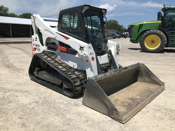 Main image Bobcat T870