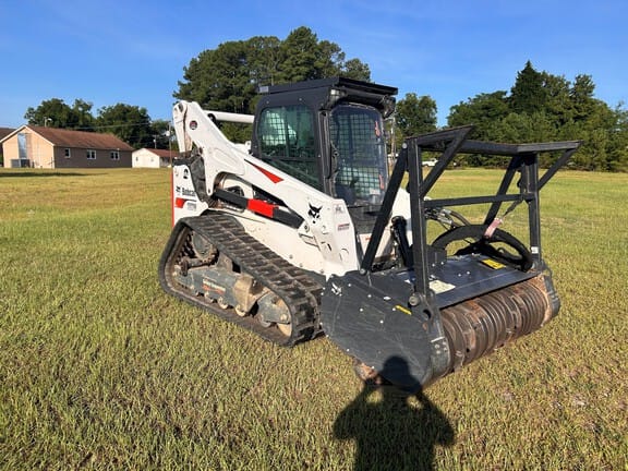 2022 Bobcat T870 Equipment Image0