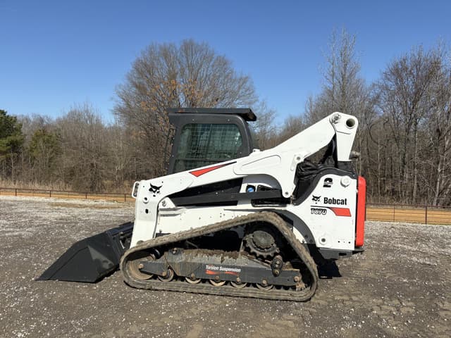Image of Bobcat T870 equipment image 3
