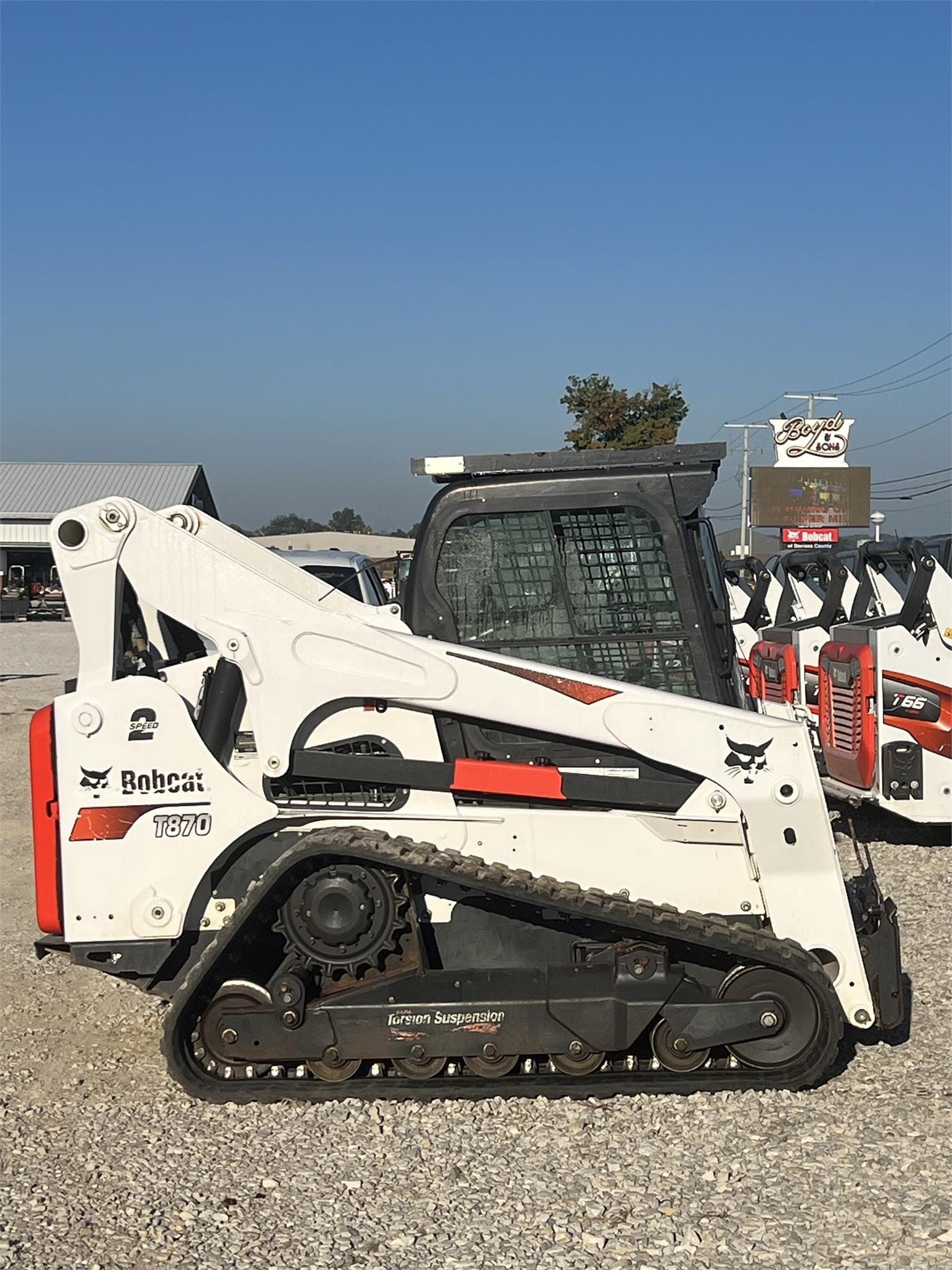 Main image Bobcat T870