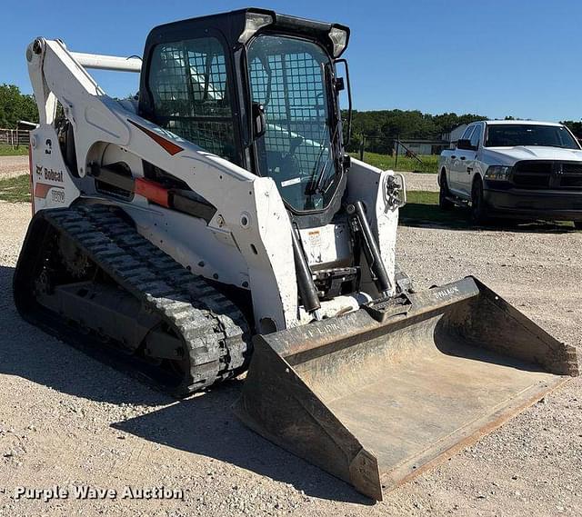 Image of Bobcat T870 equipment image 2