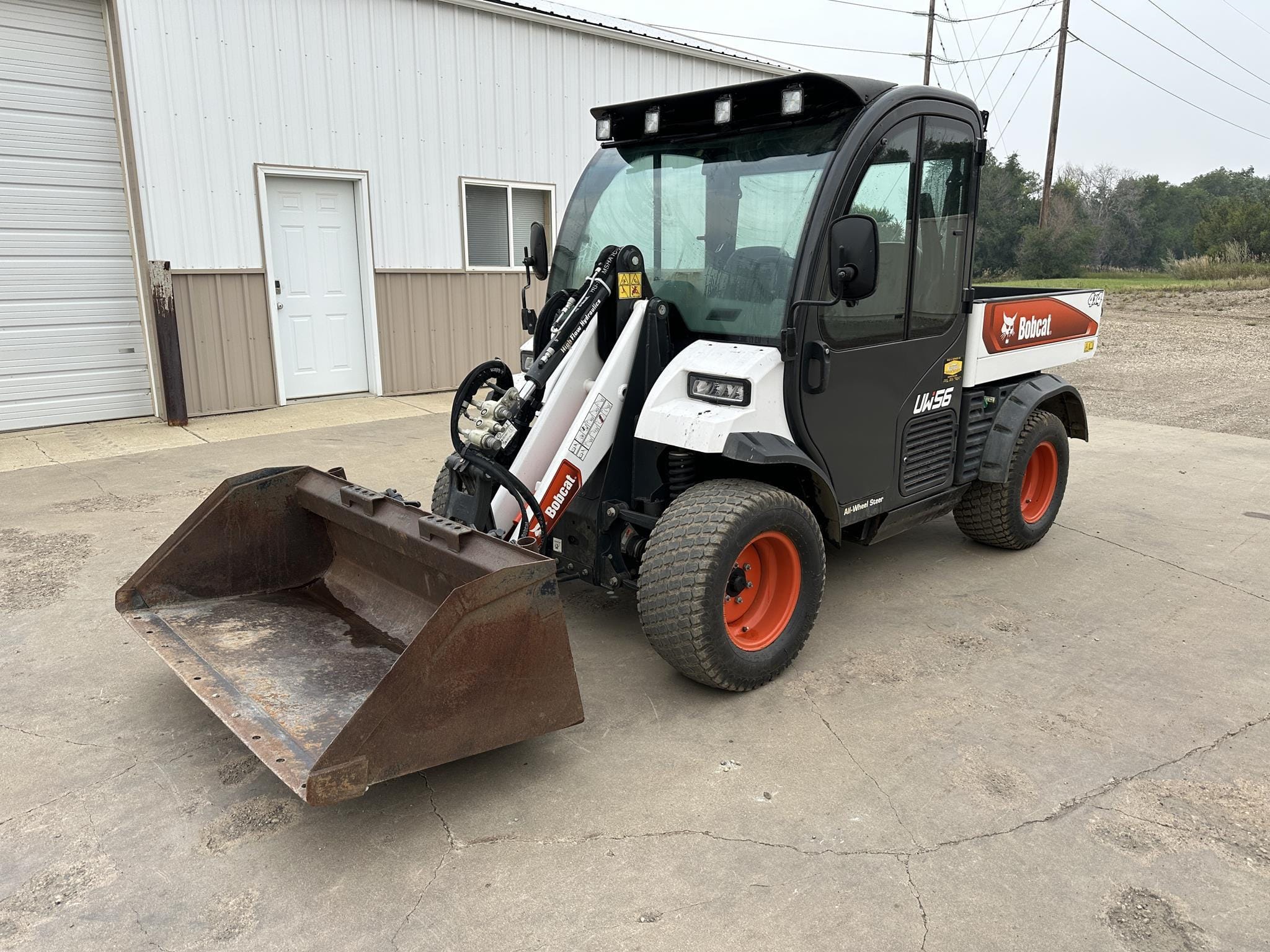 Main image Bobcat UW56