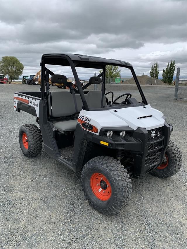 Image of Bobcat UV34 equipment image 3