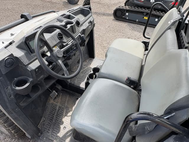Image of Bobcat UV34 equipment image 4