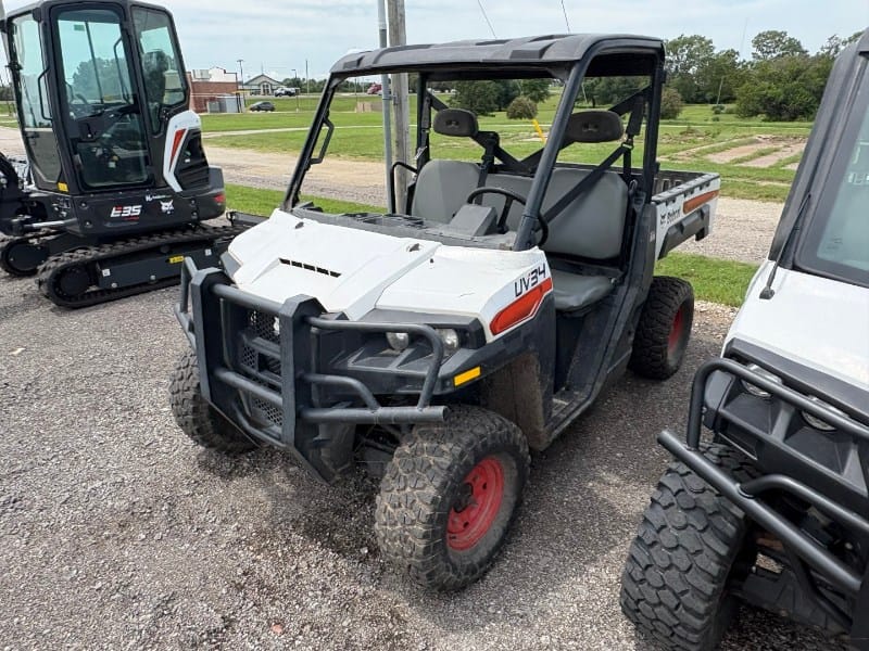 2022 Bobcat UV34 Equipment Image0