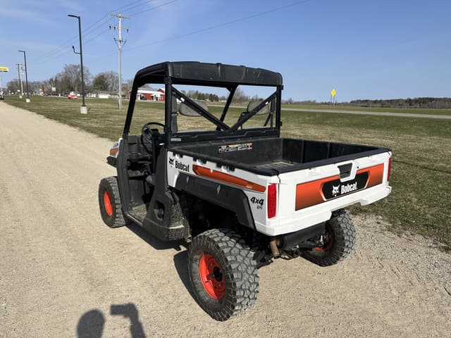 Image of Bobcat UV34 equipment image 2