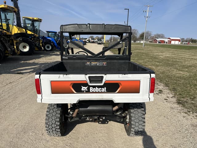 Image of Bobcat UV34 equipment image 3