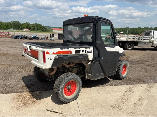 Image of Bobcat UV34 equipment image 2