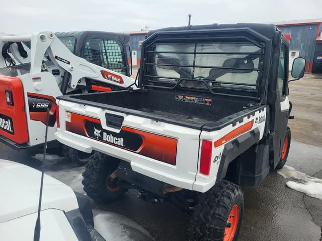 Image of Bobcat UV34 equipment image 2