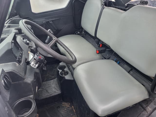 Image of Bobcat UV34 equipment image 3