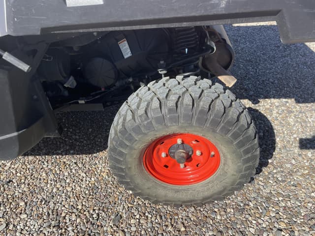 Image of Bobcat UV34 equipment image 4