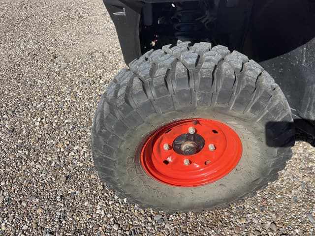 Image of Bobcat UV34 equipment image 2