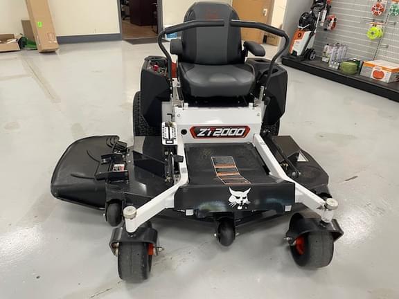Image of Bobcat ZT2000 equipment image 4