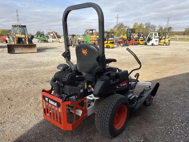 Image of Bobcat ZT3500 equipment image 2