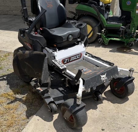 2022 Bobcat ZT3500 Equipment Image0