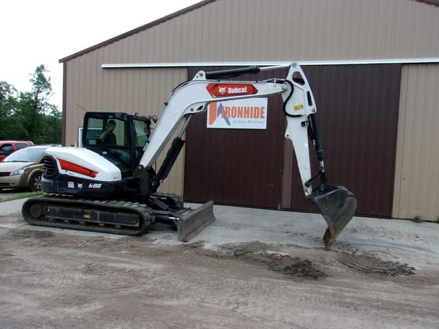 Image of Bobcat E88 equipment image 2