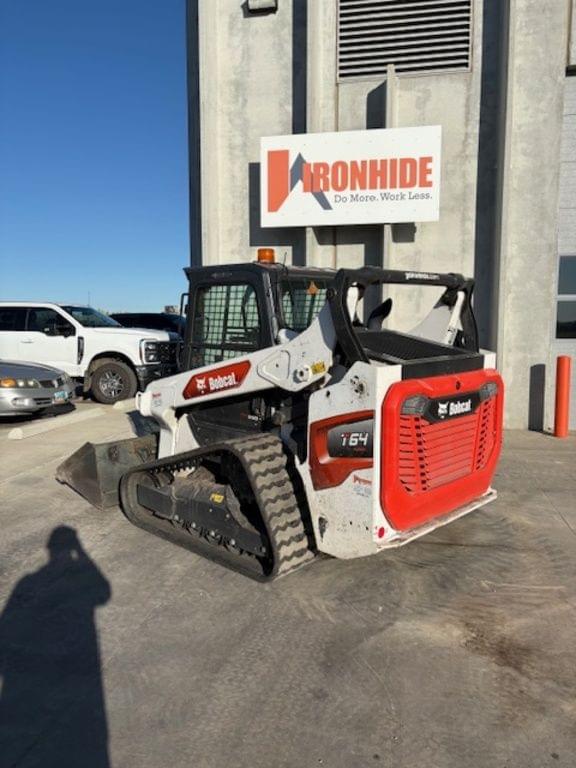 Image of Bobcat T64 equipment image 1