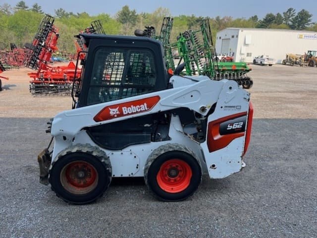 Image of Bobcat S62 equipment image 3