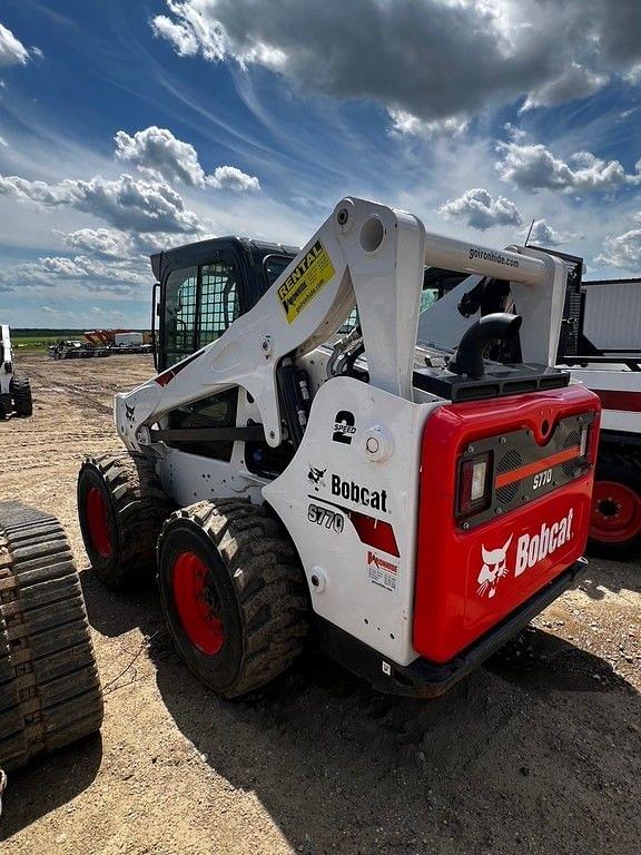 Image of Bobcat S770 equipment image 1