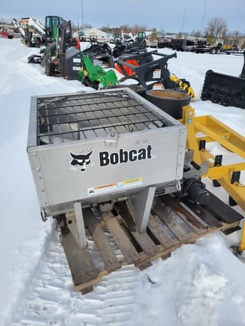 Main image Bobcat SP13