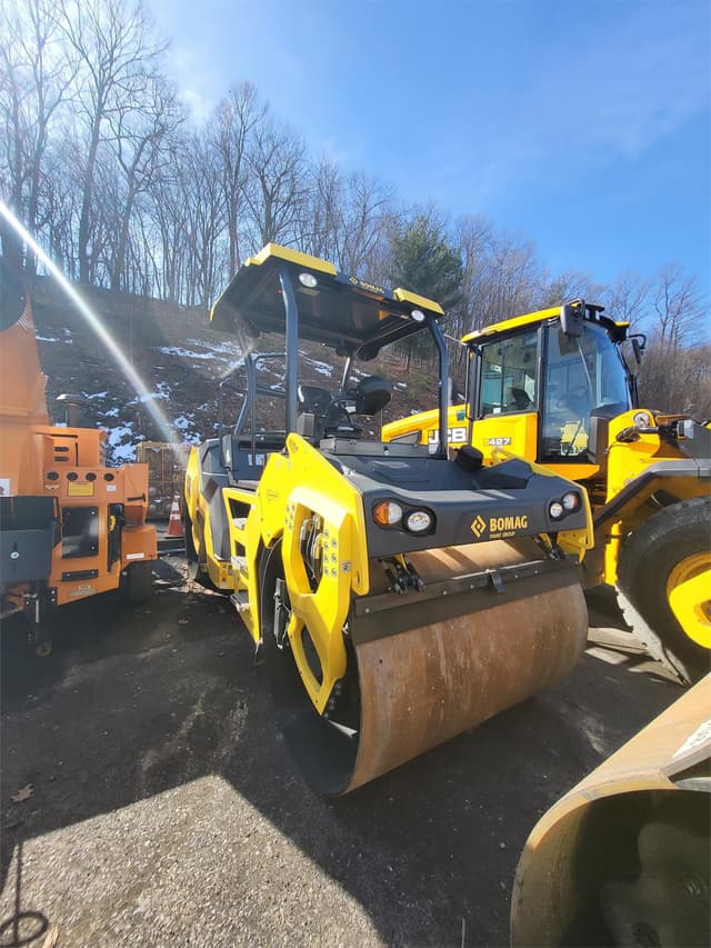 Image of Bomag BW161AD-5 equipment image 1
