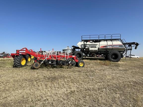 Image of Bourgault 3335 Primary image