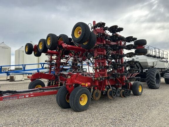 2022 Bourgault 3720 Equipment Image0