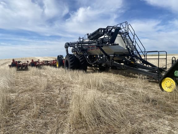 Image of Bourgault 3720 equipment image 2