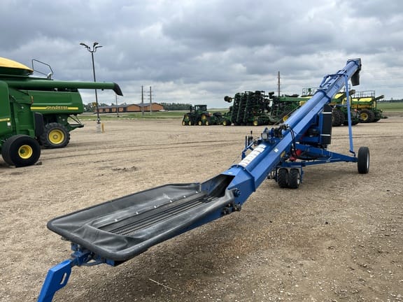 2022 Brandt 1547 Equipment Image0