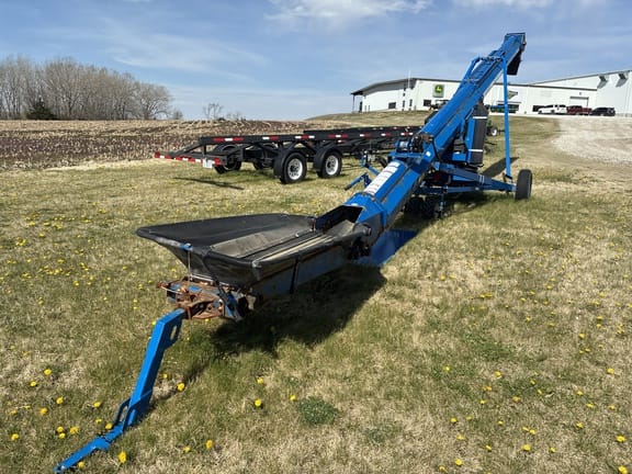 2022 Brandt 1547LP+ Equipment Image0
