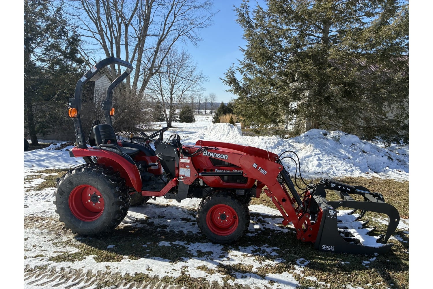 2022 Branson 2610h Equipment Image0