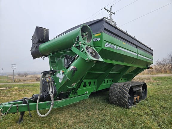 2022 Brent 1196 Equipment Image0