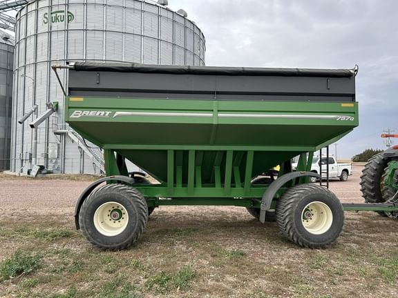 2022 Brent 757Q Equipment Image0