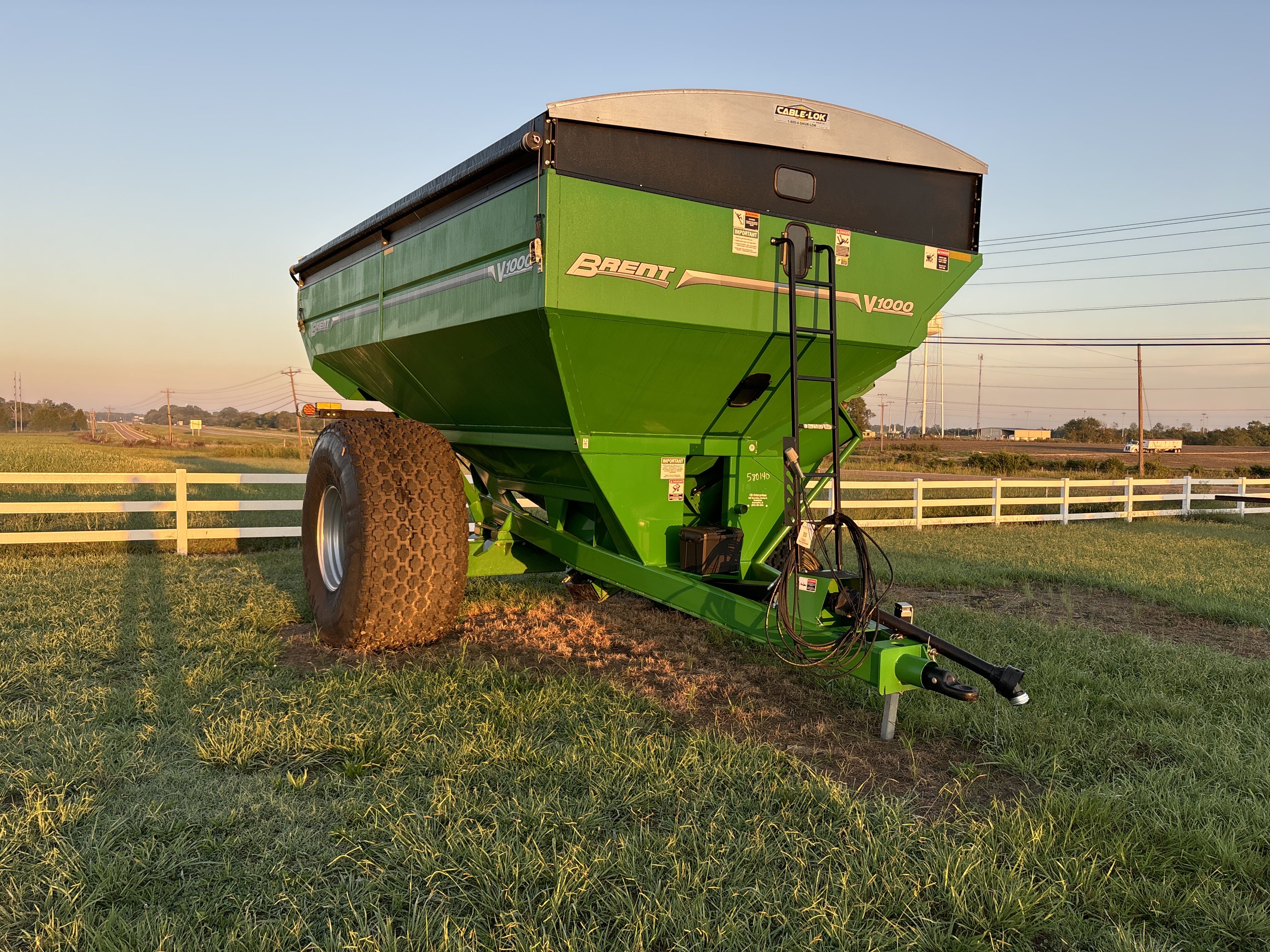 2022 Brent V1000 Equipment Image0