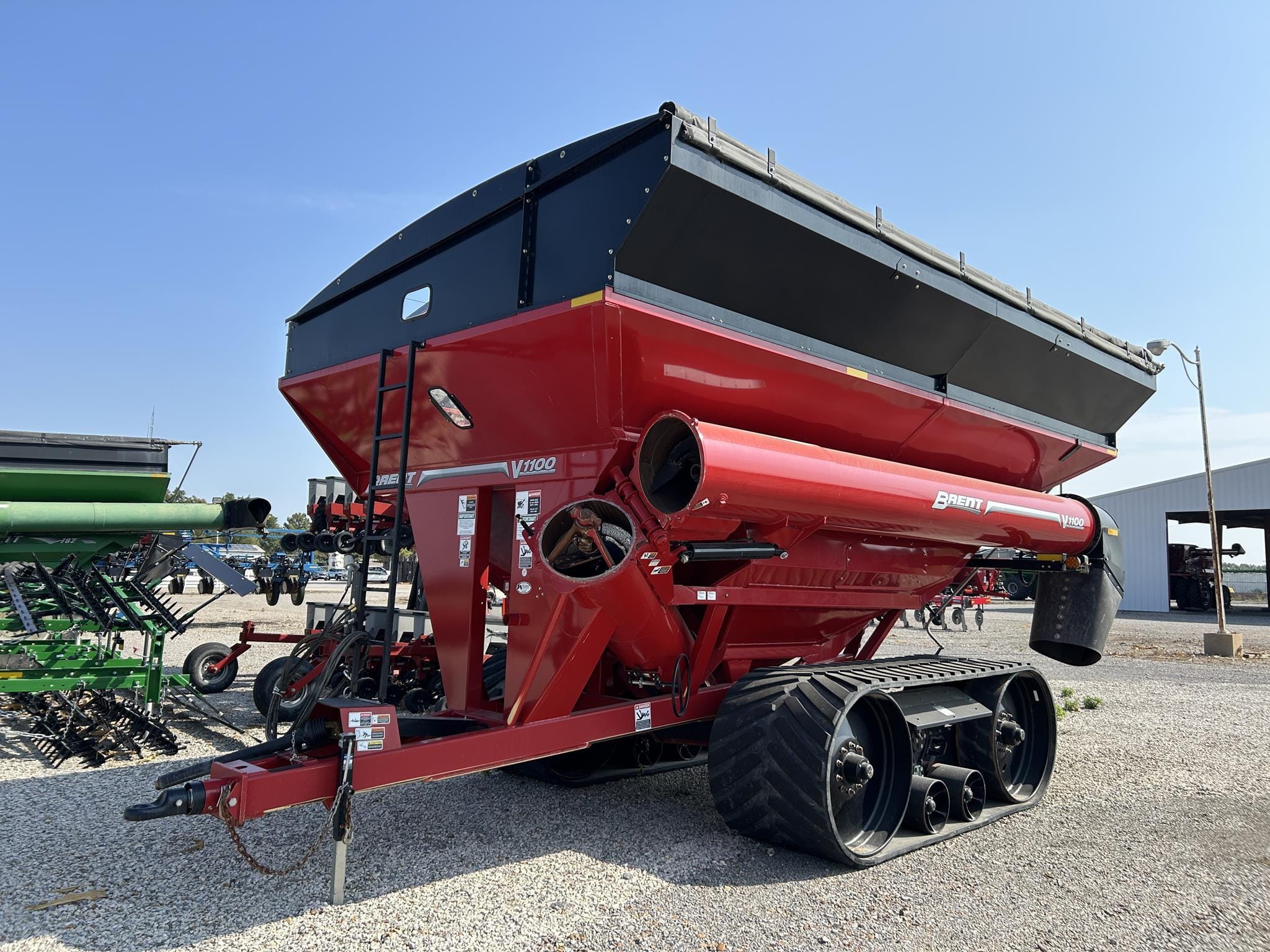 2022 Brent V1100 Equipment Image0