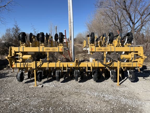 Image of Buffalo 6300 equipment image 2