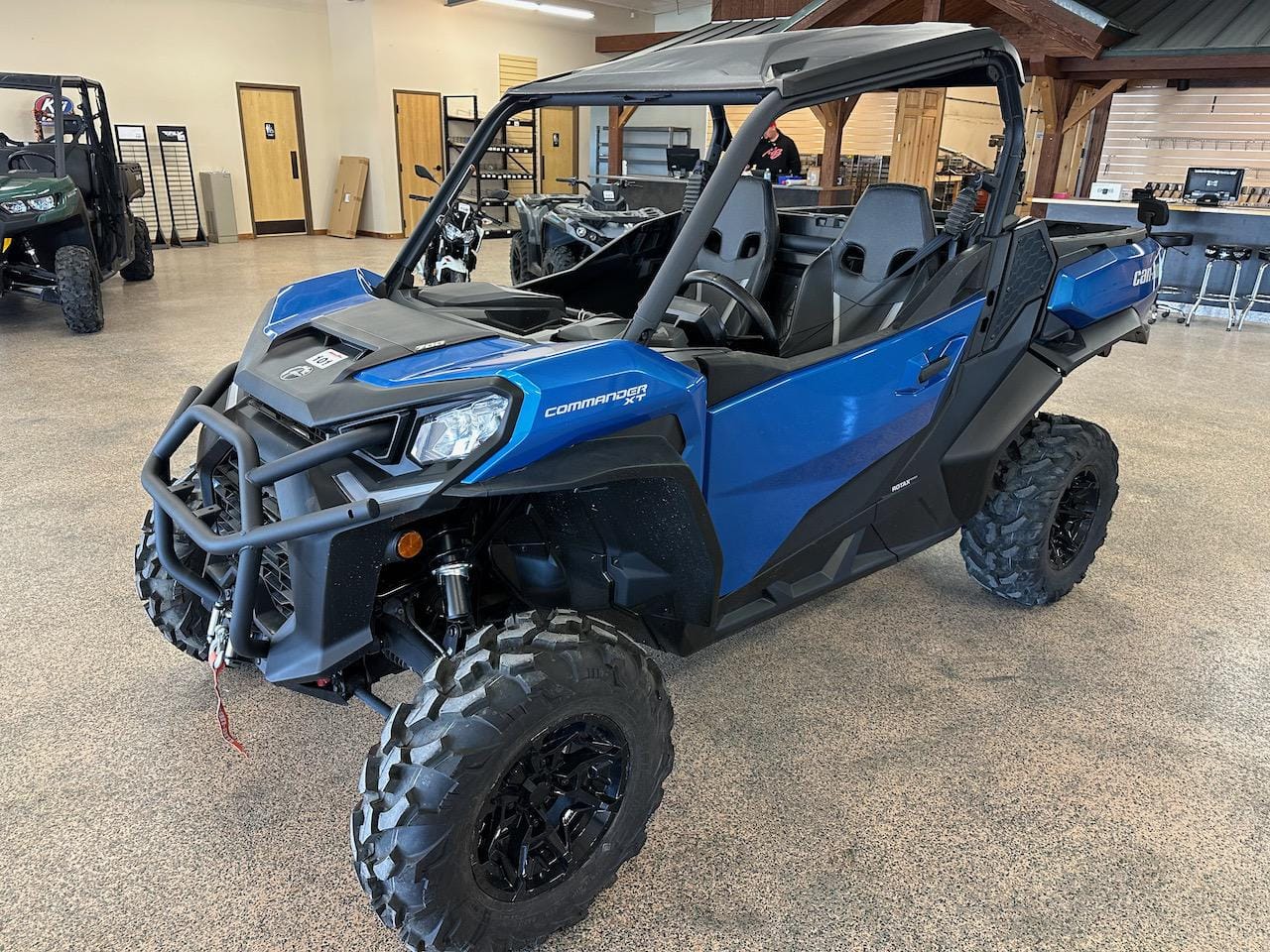 Main image Can-Am Commander XT 700