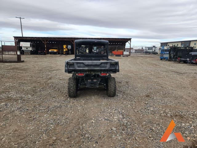 Image of Can-Am Defender 6x6 DPS HD10 equipment image 3