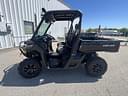 2022 Can-Am Defender HD10 Image