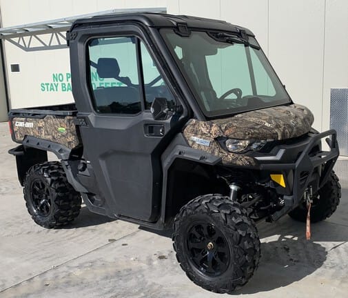Main image Can-Am Defender Limited HD10