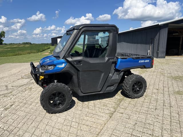 Image of Can-Am Defender Limited HD10 equipment image 1