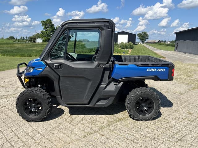 Image of Can-Am Defender Limited HD10 equipment image 2