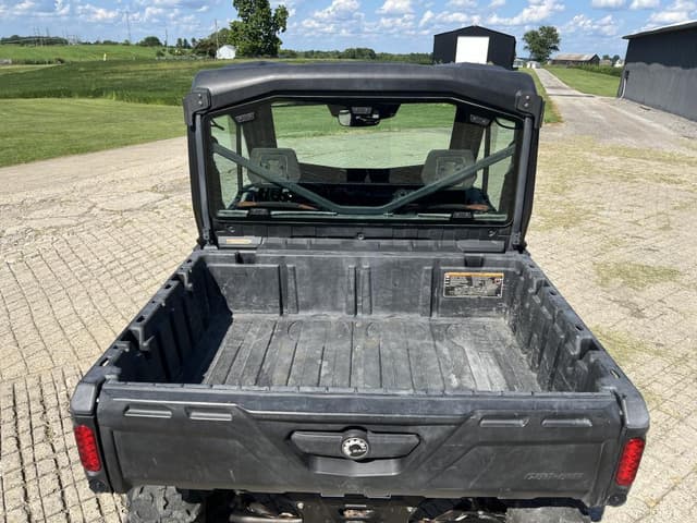 Image of Can-Am Defender Limited HD10 equipment image 4