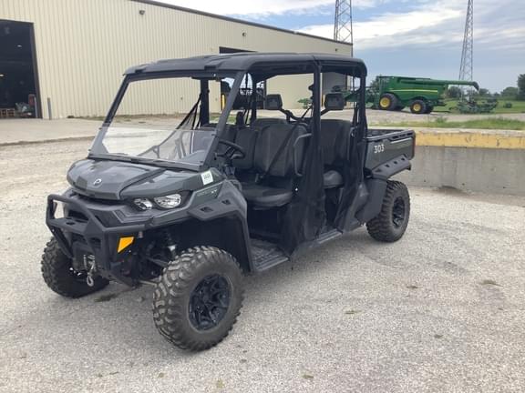 Image of Can-Am Defender XT Primary image