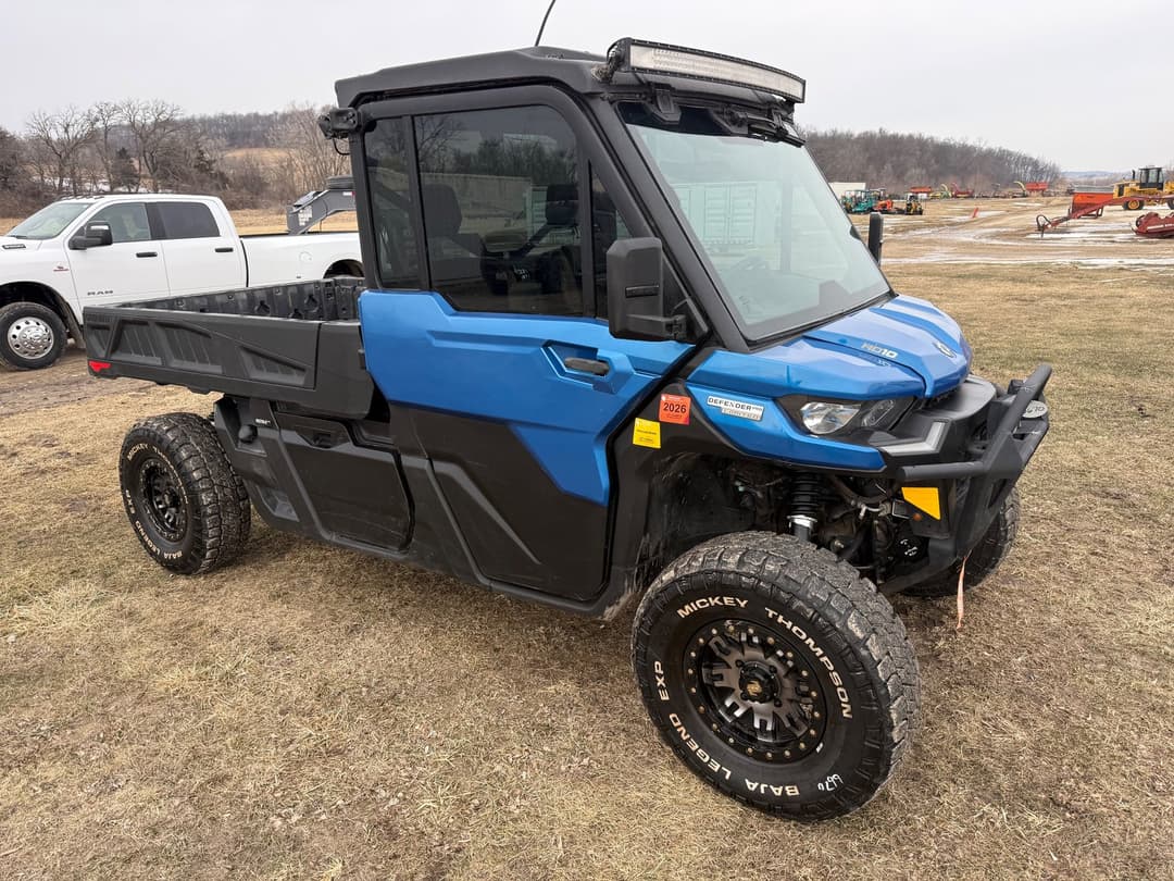 Image of Can-Am HD10 Primary image