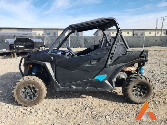 Image of Can-Am Maverick equipment image 1