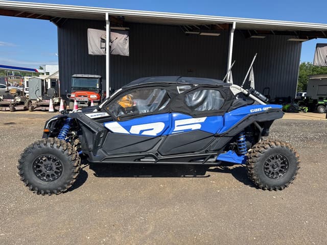 Image of Can-Am Maverick XRS equipment image 1